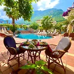 Mountain Valley Апартаменты *